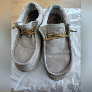 Hey Dude Men's Light Gray Loafers